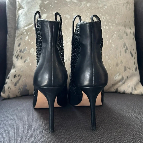 Jessica Simpson Black Leather Peep Toe Heels - Picture 3 of 7